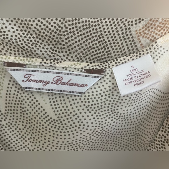 Women’s Size Small Tommy Bahama, Silk cocktail party /beach party skirt set - Picture 2 of 6